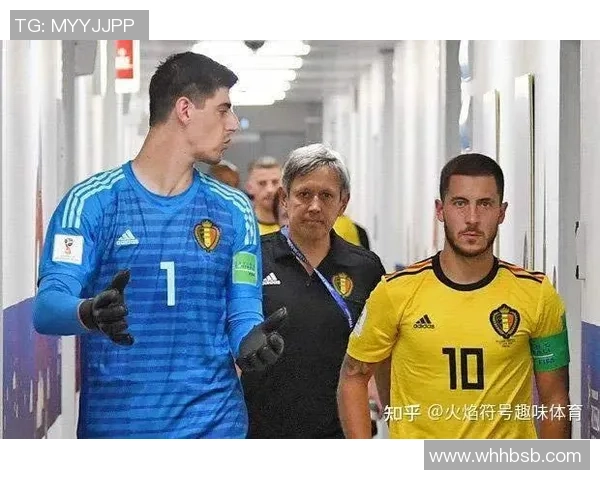 足球明星的人品差异探讨与社会影响分析